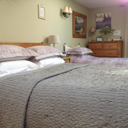 Motts Bed & Breakfast Грейт-Данмоу Экстерьер фото