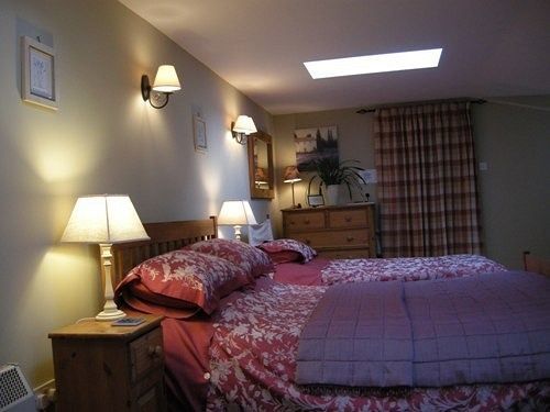 Motts Bed & Breakfast Грейт-Данмоу Экстерьер фото